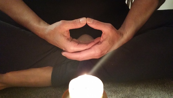 Das Dhyani Mudra